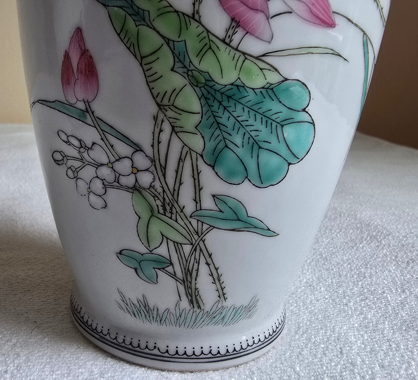 Vintage Asian Chinese Pair of Vases Lotus Flower & Bird Porcelain Hand Painted