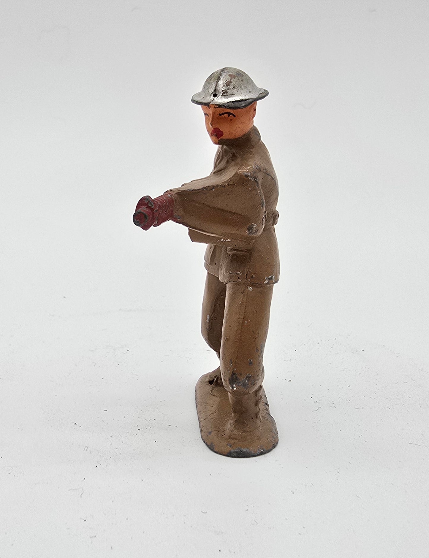 Vintage Barclay Manoil Lead Toy Soldier with Red Machine Gun
