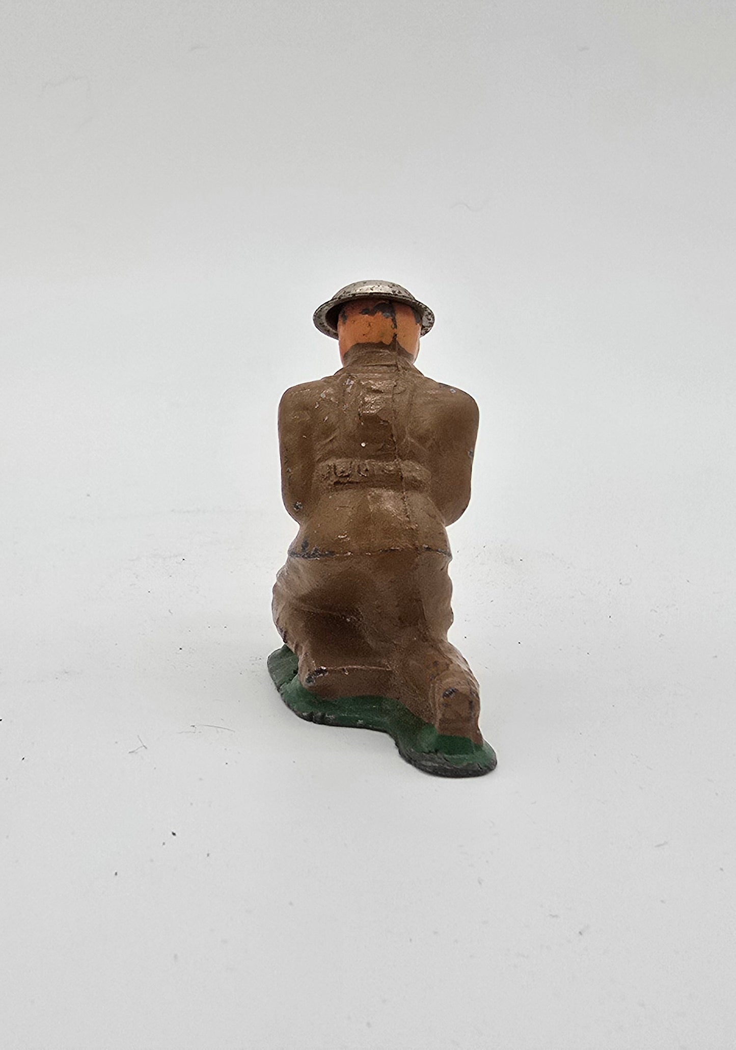 Vintage Barclay Manoil Lead Toy Soldier Kneeling with Anti Tank Machine Gun