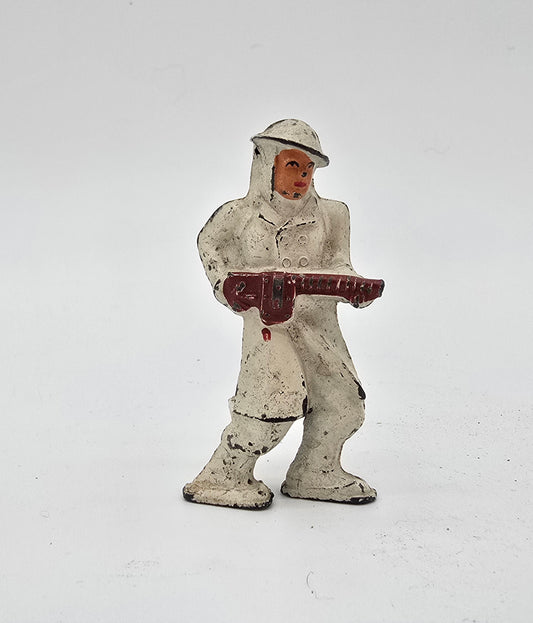 Vintage Barclay Manoil Lead Toy Soldier in White with Red Machine Gun Arctic Finnish Skier