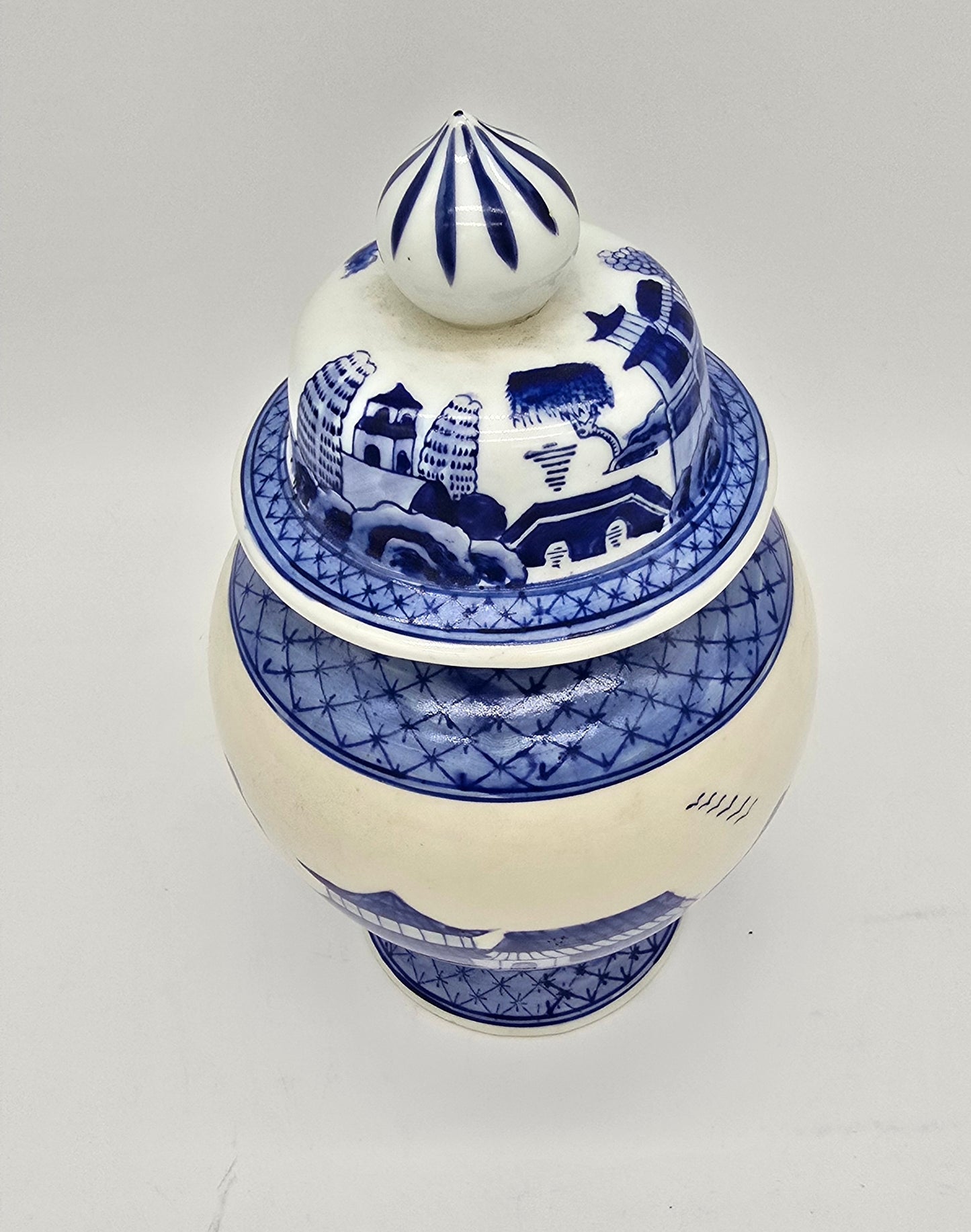 Vintage Seymour Mann Hong Kong Old Canton Hand Painted Blue & White Porcelain Ginger Jar