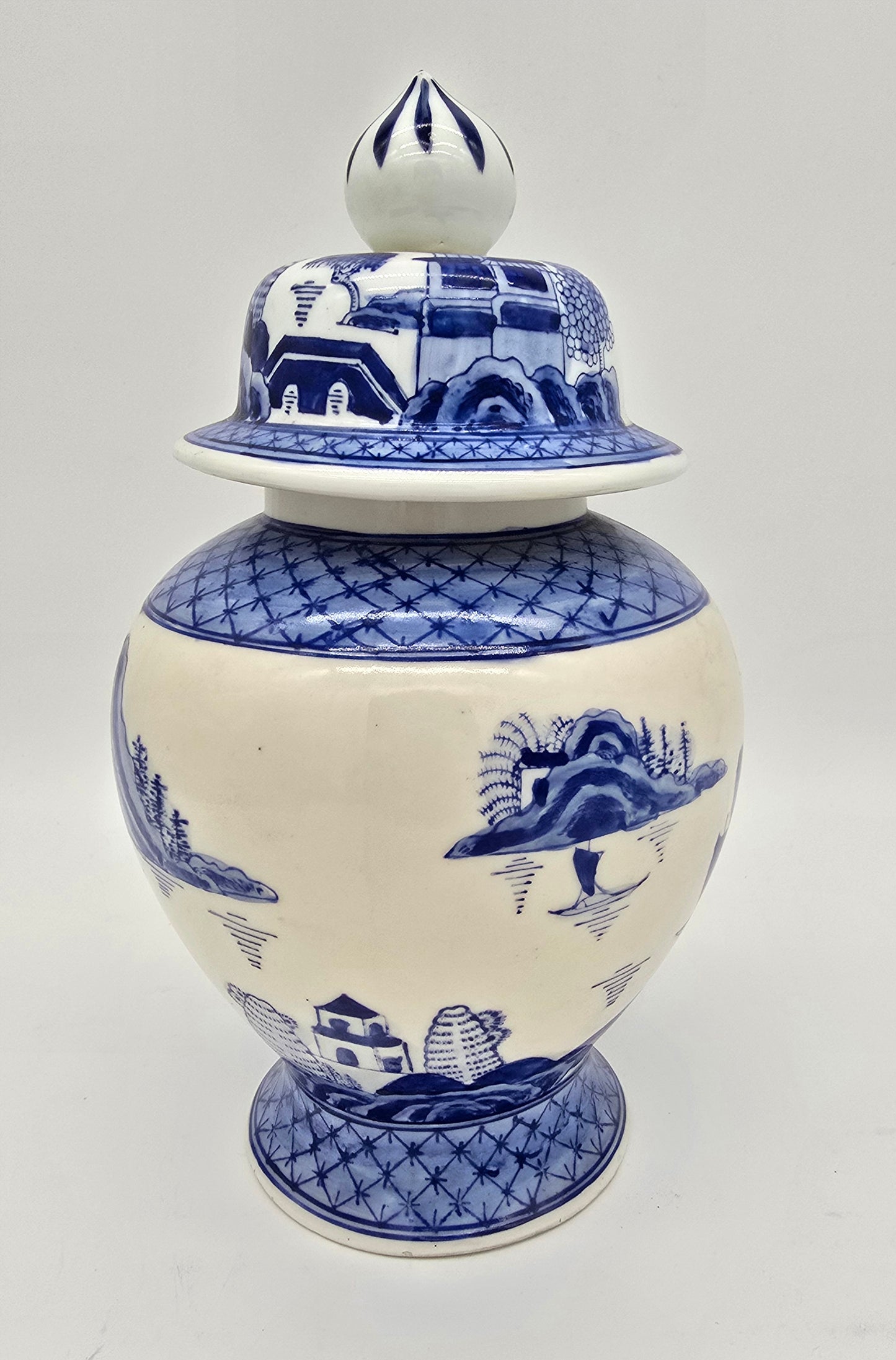 Vintage Seymour Mann Hong Kong Old Canton Hand Painted Blue & White Porcelain Ginger Jar
