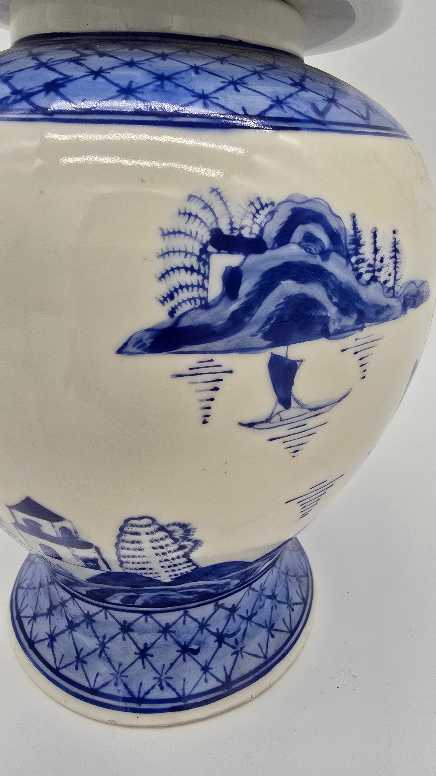 Vintage Seymour Mann Hong Kong Old Canton Hand Painted Blue & White Porcelain Ginger Jar