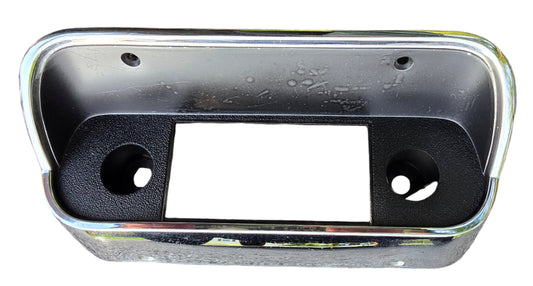 1967/68 ford mustang radio bezel