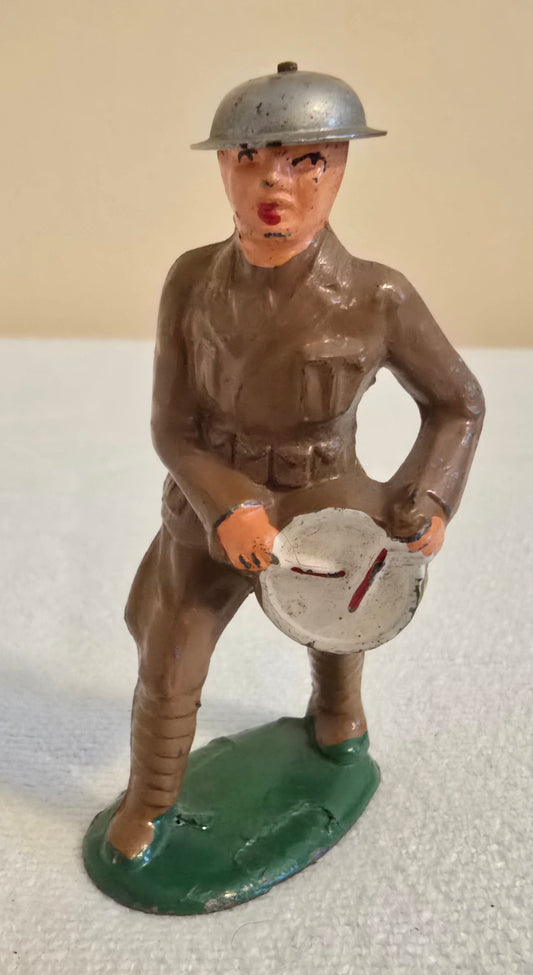 vintage manoil barclay lead toy soldier with drum