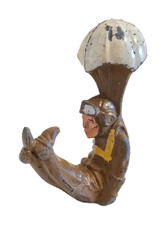 vintage manoil barclay lead toy soldier with parachute
